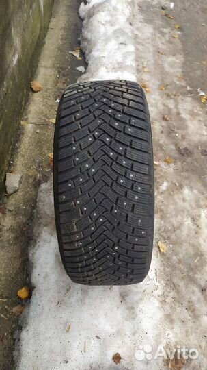 Continental IceContact 3 SUV 275/45 R20