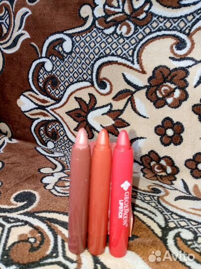 Помада карандаш