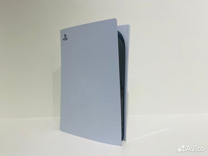 PlayStation 5 с Дисководом Б/У CFI-1108