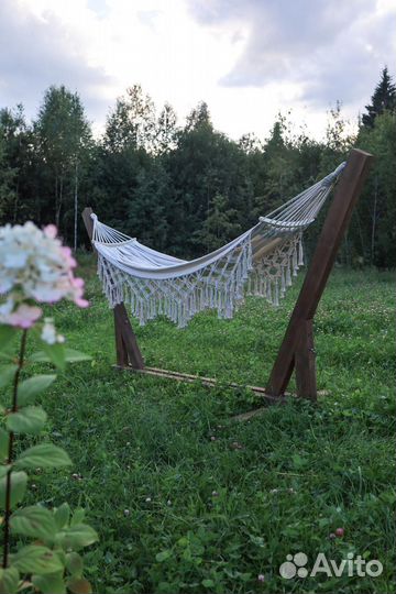 Стойка для гамака деревянная
