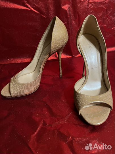 Туфли женские
