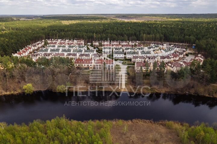 1-к. квартира, 67,2 м², 1/3 эт.