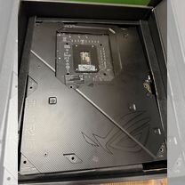 Материнская плата Asus rog z790 hero maximus