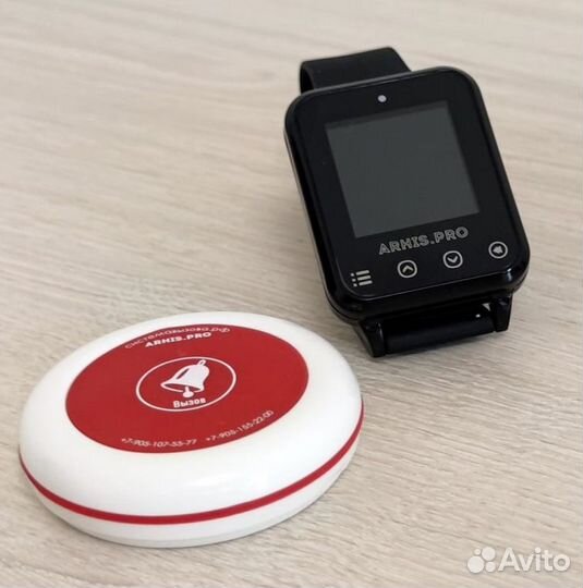 Кнопка вызова официанта и часы пейджер Элит