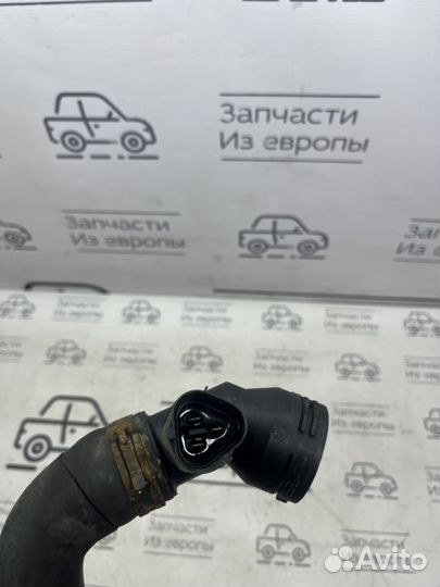 Патрубок системы охлаждения 1.9 BXE