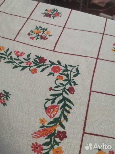 Скатерть 134x128