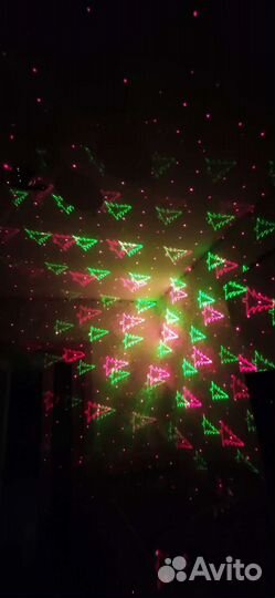 Световой лазер (ёлочки проекция)