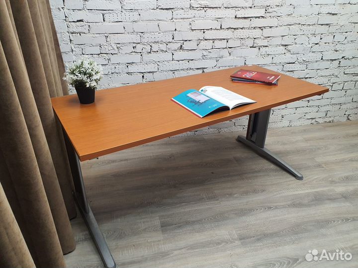 Стол импорт германия steelcase