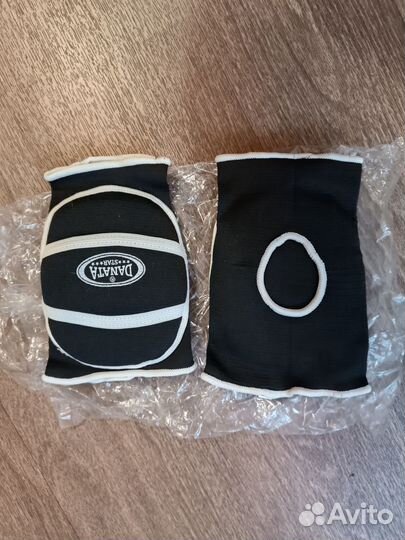 Наколенники для волейбола