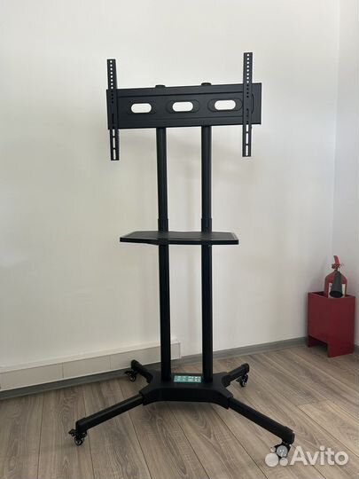 Стояка под тв