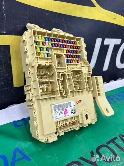 Блок предохранителей Kia Mohave 2 D6EB 2019-2023