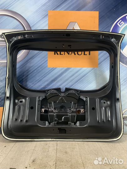Крышка Дверь багажника Renault duster
