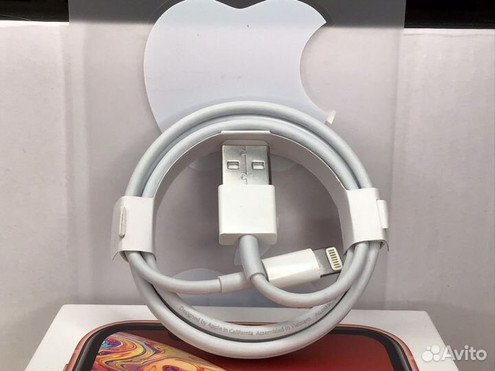 Зарядка на iPhone блок 5w -1 A. оригинал