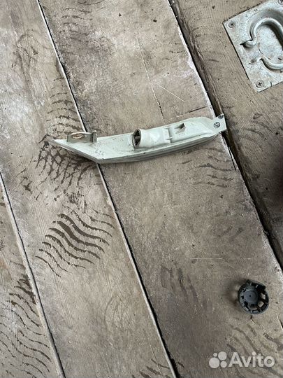 Повторитель в бампер mazda rx8 левый