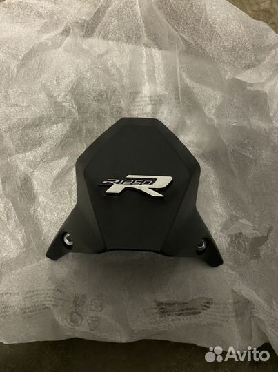 Передний обтекатель на BMW R1250R