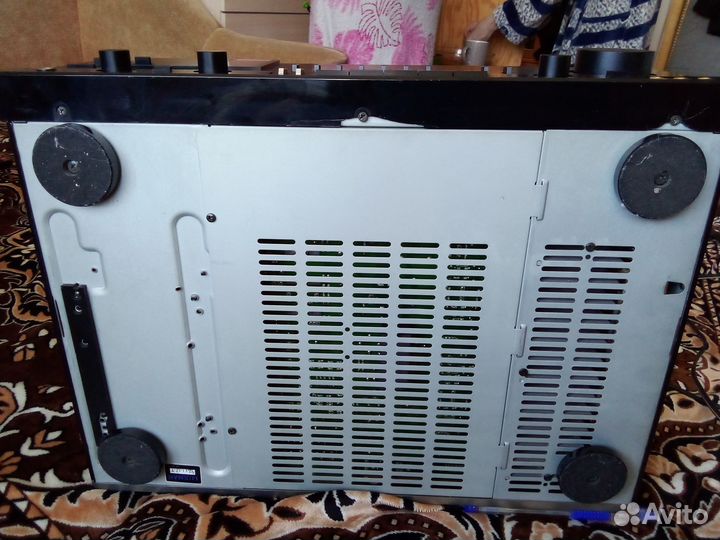 Усилитель luxman LV-103U