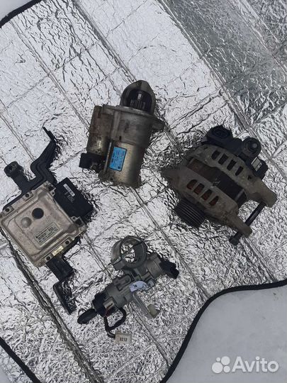 Замок зажигание с эбу (мозги) на хендай солярис