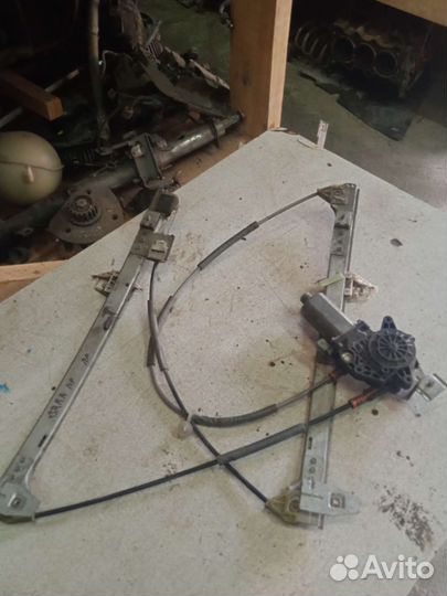 Стеклоподъёмник передний правый Citroen xsara I