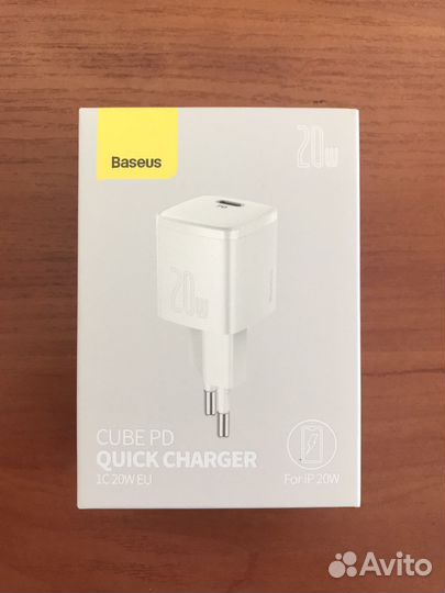 Зарядное устройство для телефона baseus