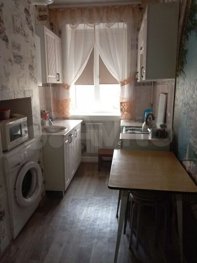 3-к. квартира, 53 м², 1/2 эт.