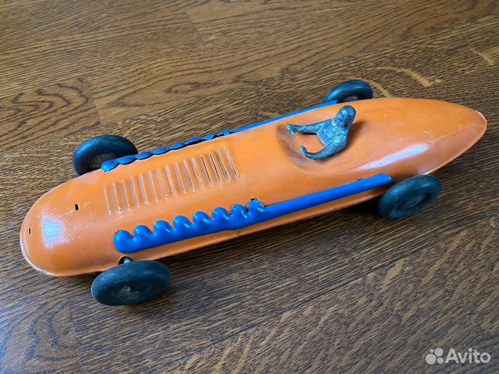 Игрушка машинка