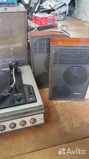 Проигрыватель винила СССР