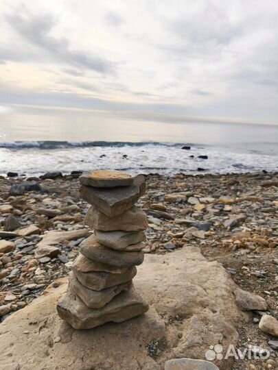 Камни интерьерные красивые