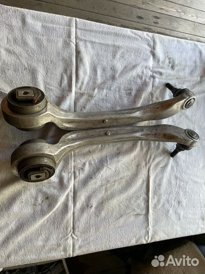 Нижнии рычаги ауди а-8 д-3