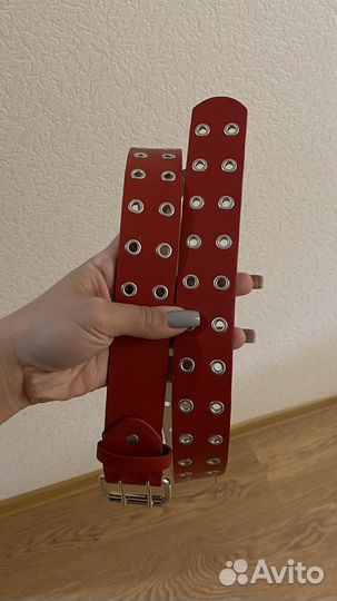 Ремень люверсы красный