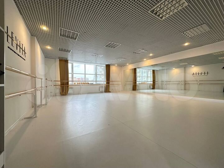 Свободного назначения, 927.75 м²