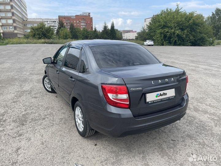 LADA Granta 1.6 AT, 2018, 51 000 км