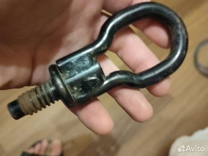 Буксировочный крюк ford fusion