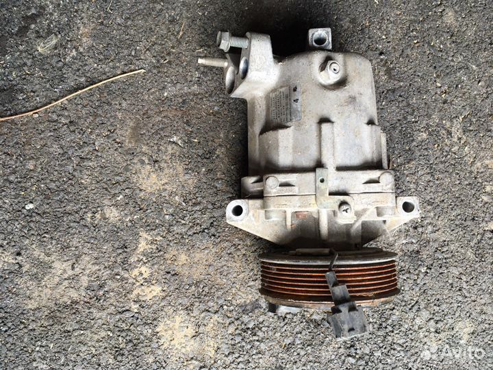 Компрессор кондиционера Nissan Tiida 92600CJ70B