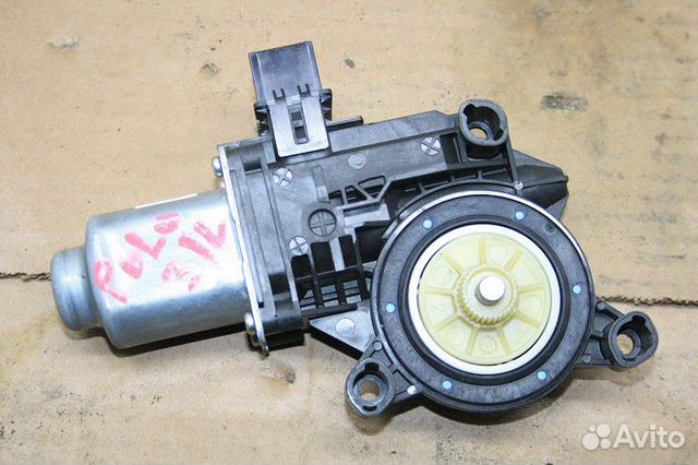 Моторчик стеклоподьёмника задний Volkswagen polo