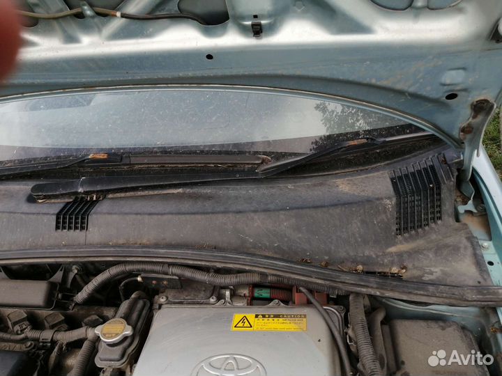 Жабо toyota prius 10