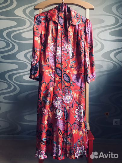 Комплект женской одежды, размер 42-44