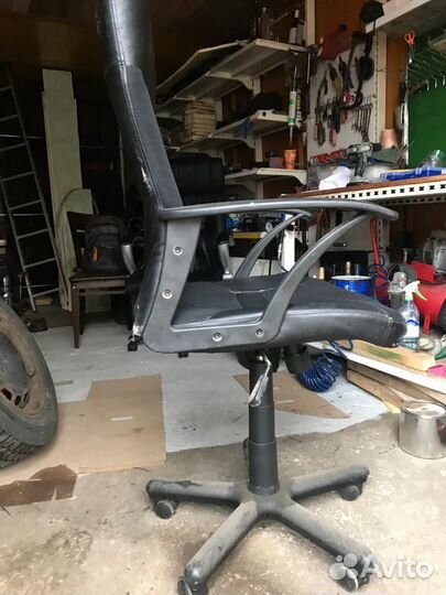 Офисное кресло бу