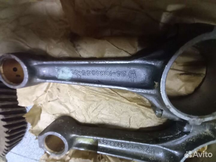 Новая поршневая Волга газ 24/2410/3102 СССР