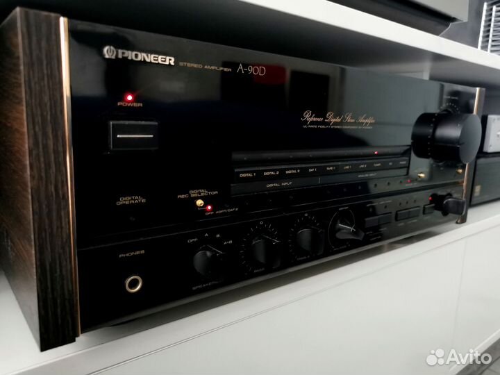 Pioneer A90D
