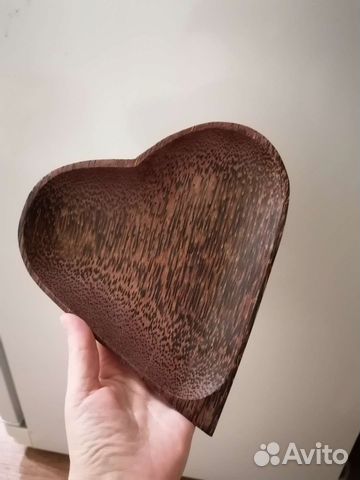 Деревянная тарелка под фрукты