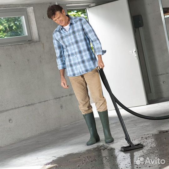 Строительный пылесос karcher WD 3