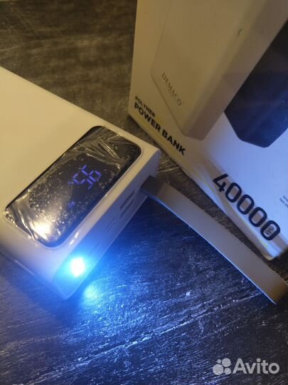 Power Bank 10000 mAh с беспроводной зарядкой