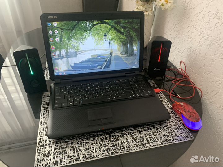 Ноутбук Asus