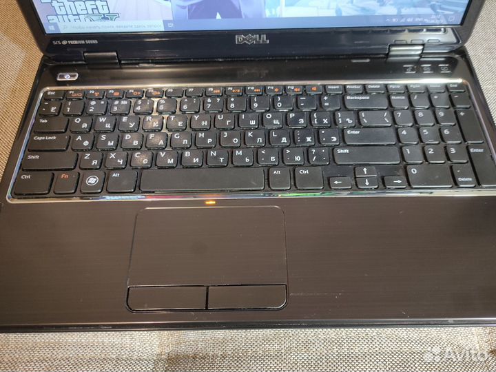 Игровой ноутбук dell A8-3520/8gb/2видеокарты