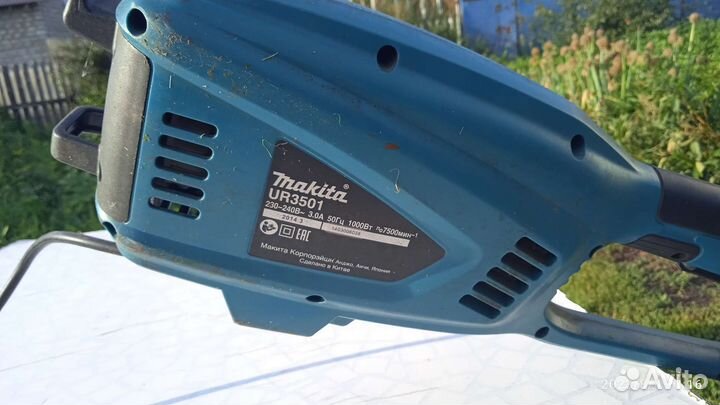 Триммер электрический makita