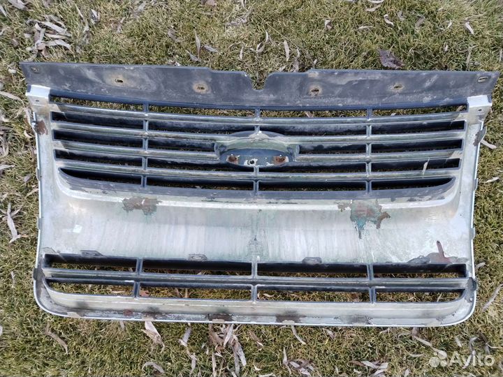 Решетка радиатора Ford Explorer 4 (U251)