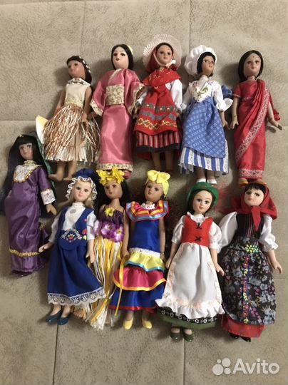 Куклы фарфоровые