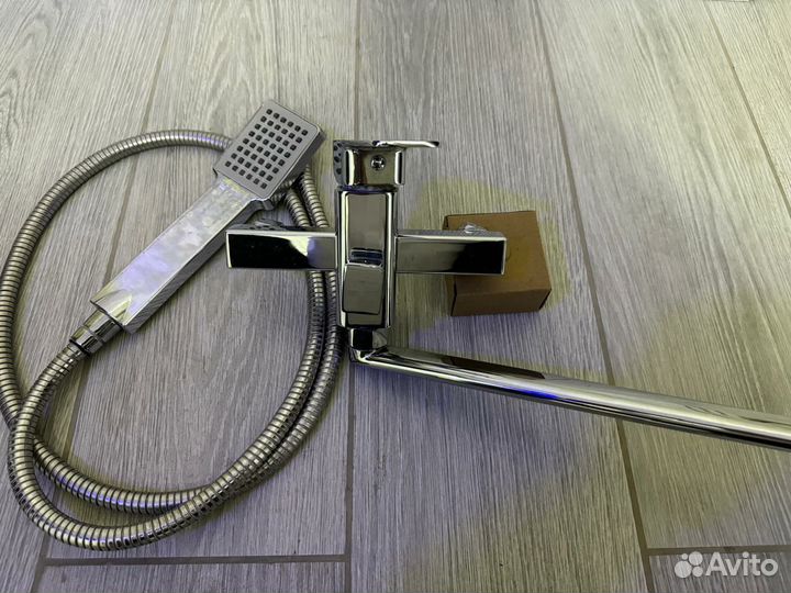 Смеситель для ванны с душем бу