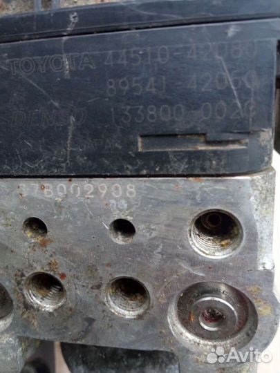 Toyota RAV4 X20.блок ABS