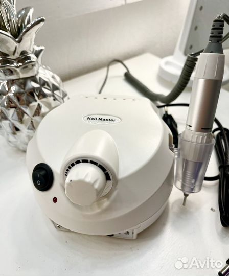 Мощный аппарат для маникюра (Новый)